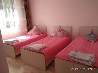 Гостевой дом Guest House Arcabay-Karligash Saty Односпальная кровать в общем номере для мужчин и женщин-1